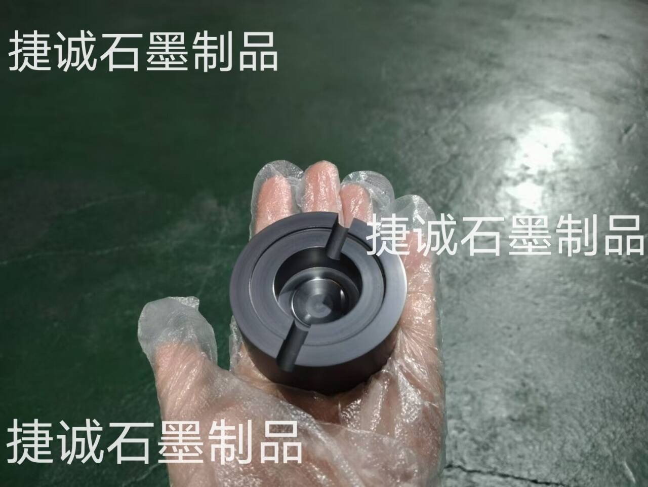 高純抗氧化石墨坩堝